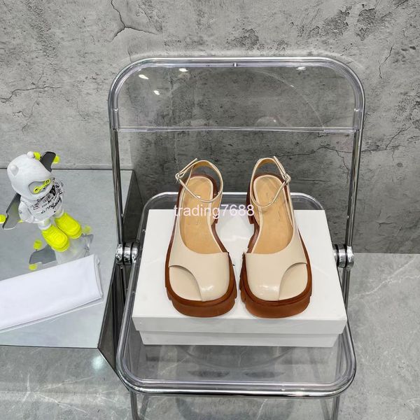 sandals xiaoxiangfeng baotou sandals women's head thick heel high s spring and summer cow leather bag one-sided belt single shoes, Black
sandals xiaoxiangfeng baotou sandals women's head thick heel high s spring and summer cow leather bag one-sided belt single shoes, Black