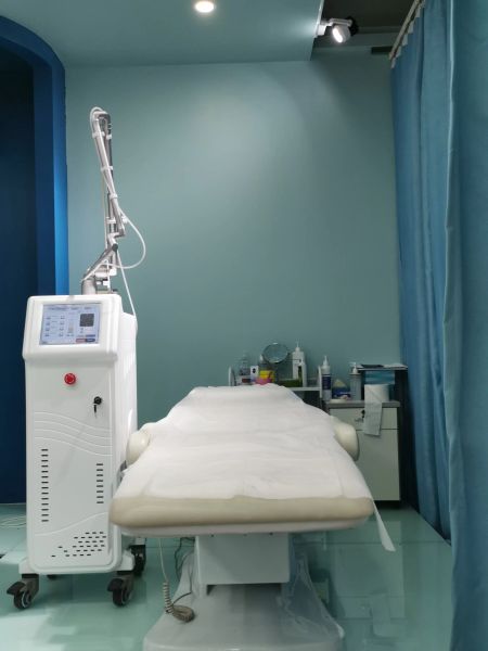 powerful co2 laser machine scar skin tighten vaginal tightening stretch markets removal and rejuvenation fractional beauty equipment salon, Black
powerful co2 laser machine scar skin tighten vaginal tightening stretch markets removal and rejuvenation fractional beauty equipment salon, Black