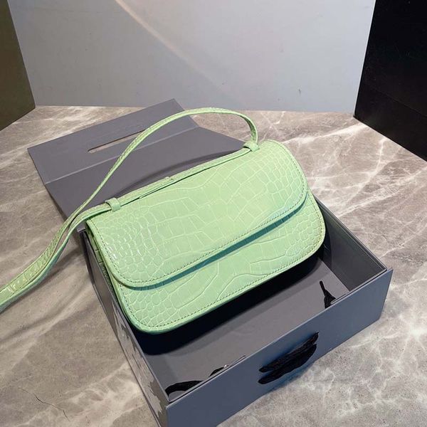 alligator baguette lady shoulder bag handbags crocodile pattern fine shoulder strap solid thread genuine leather wallet classic letter hardw
alligator baguette lady shoulder bag handbags crocodile pattern fine shoulder strap solid thread genuine leather wallet classic letter hardw