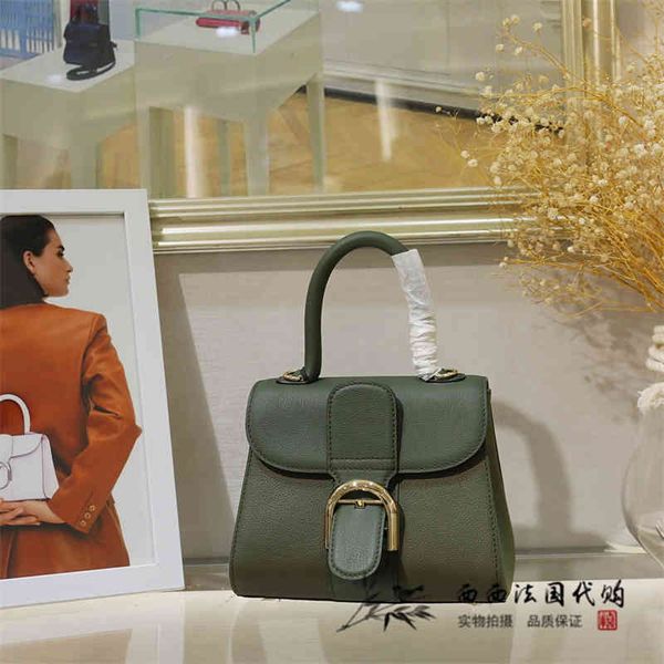 delvauxsbag french delvo brillant series leather lychee pattern horseshoe buckle women bag
delvauxsbag french delvo brillant series leather lychee pattern horseshoe buckle women bag