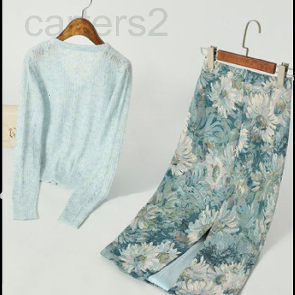 two piece dress designer light blue hollowed out sweater with printed skirt set women's 2021 spring and summer knitted hip wrap two-pie, White
two piece dress designer light blue hollowed out sweater with printed skirt set women's 2021 spring and summer knitted hip wrap two-pie, White
