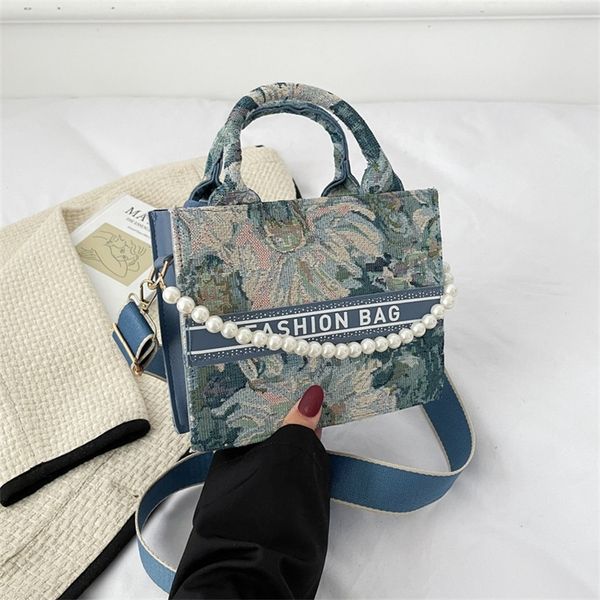 beaded women's trend winter printing fashion method simple foreign style messenger 80% off wholesale store
beaded women's trend winter printing fashion method simple foreign style messenger 80% off wholesale store