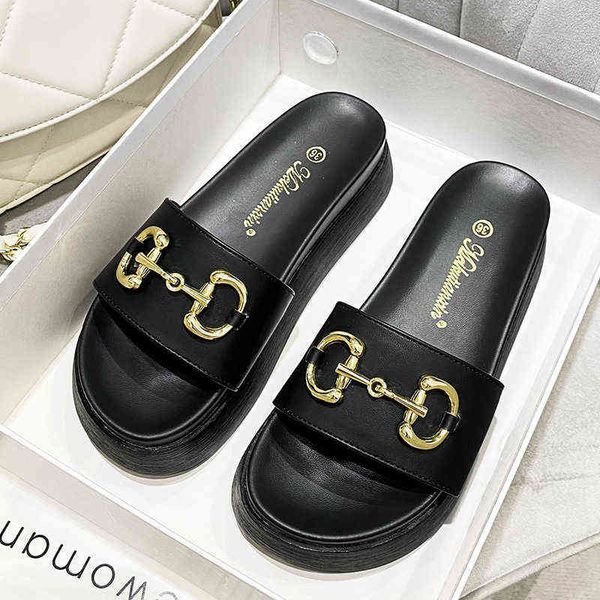 leather slippers women wear thick soles outside in summer 2022 fashion versatile net red small size 313233 beach shoes, Black
leather slippers women wear thick soles outside in summer 2022 fashion versatile net red small size 313233 beach shoes, Black