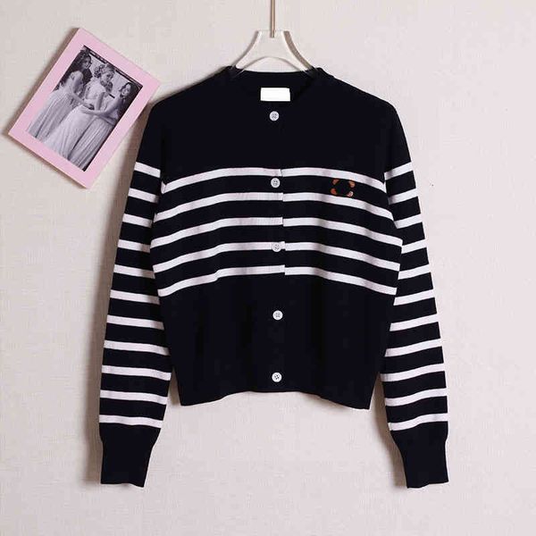women's knits & tees c family autumn and winter black white stripe knitted cardigan round neck long sleeve slim fitting bottomed shirt
women's knits & tees c family autumn and winter black white stripe knitted cardigan round neck long sleeve slim fitting bottomed shirt