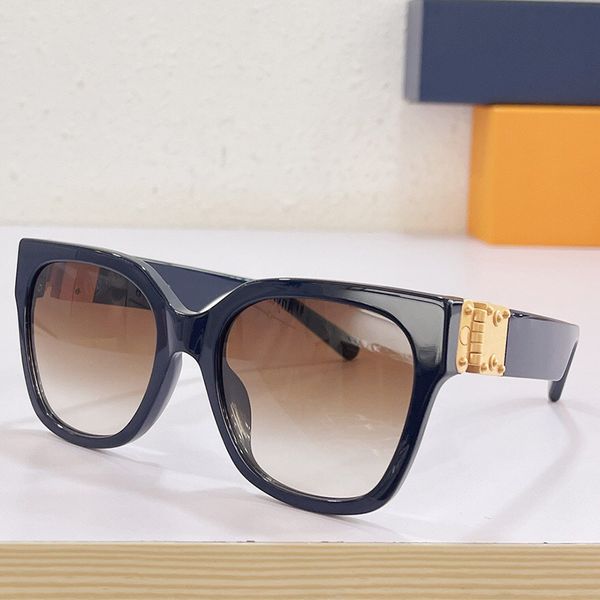 designer treasure square sunglasses z1605 oversized square lens frame shiny s lock hinge is a great addition to the accessories collection w, White;black
designer treasure square sunglasses z1605 oversized square lens frame shiny s lock hinge is a great addition to the accessories collection w, White;black