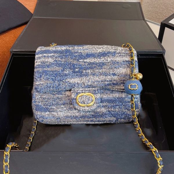 high fashion crossbody bags luxury designer 22ss classic denim chain canvas design soft and comfortable casual versatile shoulder bag wallet
high fashion crossbody bags luxury designer 22ss classic denim chain canvas design soft and comfortable casual versatile shoulder bag wallet