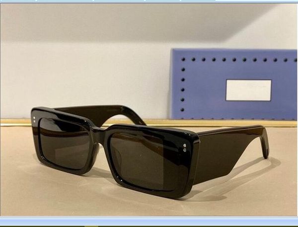 2022 women men fashion sunglasses wide black plank frame dark grey rectangle lenses available with box, White;black
2022 women men fashion sunglasses wide black plank frame dark grey rectangle lenses available with box, White;black