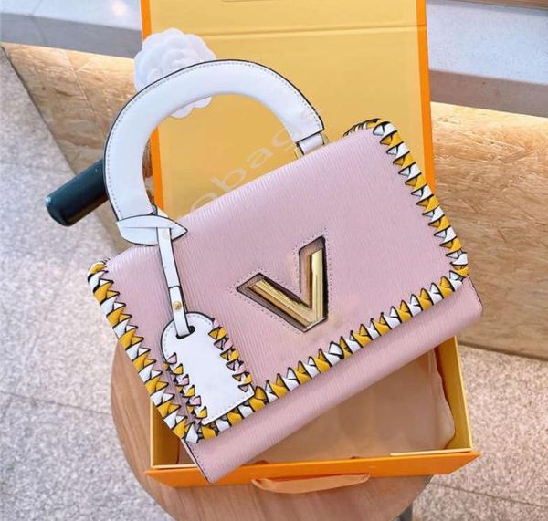 designer crossbody bags letter hasp contrast color handbags women high street elements stylish twist and twisty chain bags multicolors pleat
designer crossbody bags letter hasp contrast color handbags women high street elements stylish twist and twisty chain bags multicolors pleat
