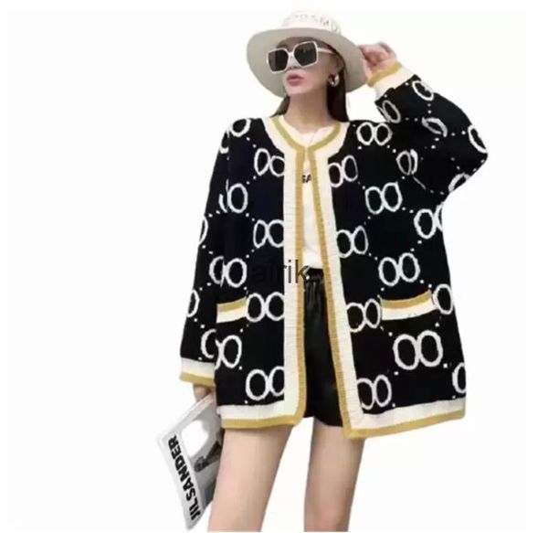 22gg women soft knitted sweater v-neck single breasted bee cardigan autumn stylish knitwear lazy highstreet top, White;black
22gg women soft knitted sweater v-neck single breasted bee cardigan autumn stylish knitwear lazy highstreet top, White;black
