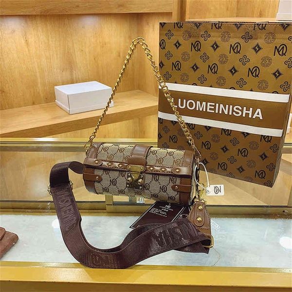shop online 85% off discounts high texture fashion versatile chain cloth light single shoulder cylinder bag
shop online 85% off discounts high texture fashion versatile chain cloth light single shoulder cylinder bag