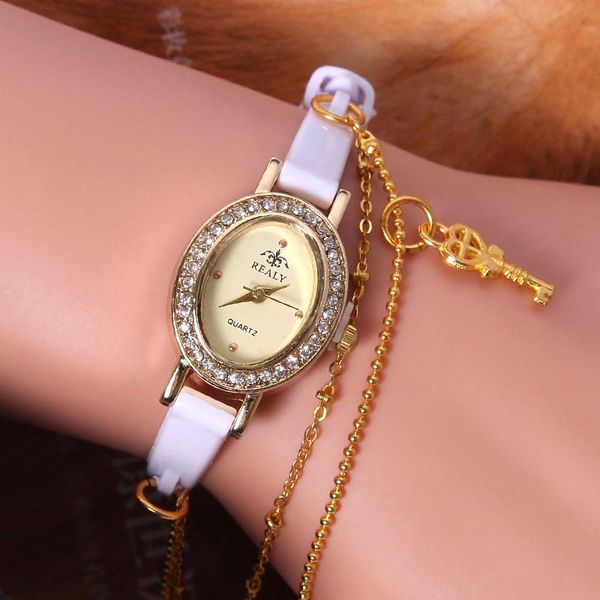 wristwatches women's vintage dial rhinestone wristwatch ladies fashion quartz bracelet watch girl's dress montre femme, Slivery;brown
wristwatches women's vintage dial rhinestone wristwatch ladies fashion quartz bracelet watch girl's dress montre femme, Slivery;brown