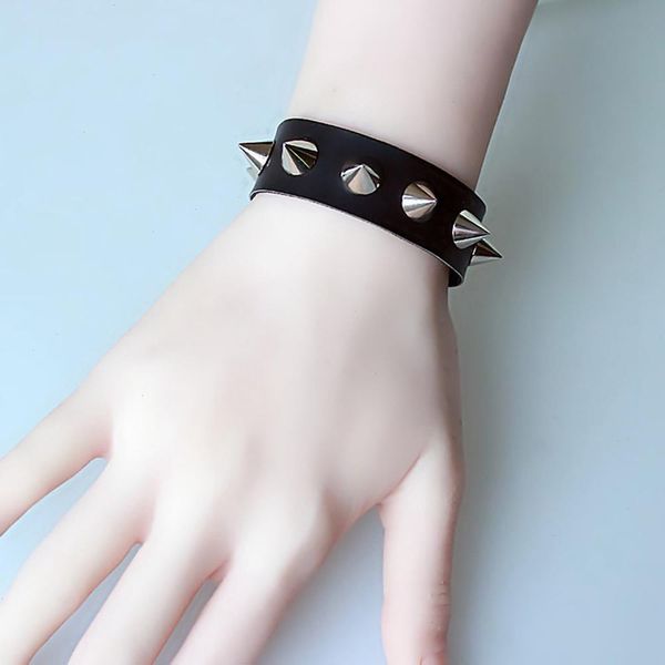 unique pointed bracelet strand one-row spike rivet punk gothic rock bracelets for women bangles fashion jewelry cuff wristband, Black
unique pointed bracelet strand one-row spike rivet punk gothic rock bracelets for women bangles fashion jewelry cuff wristband, Black