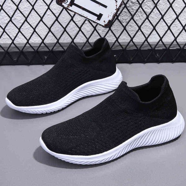 fashion casual men sneakers super light hard-wearing male flats shoes outdoor mesh breathable zapatos de hombre comfort slip-on y220530, Black
fashion casual men sneakers super light hard-wearing male flats shoes outdoor mesh breathable zapatos de hombre comfort slip-on y220530, Black