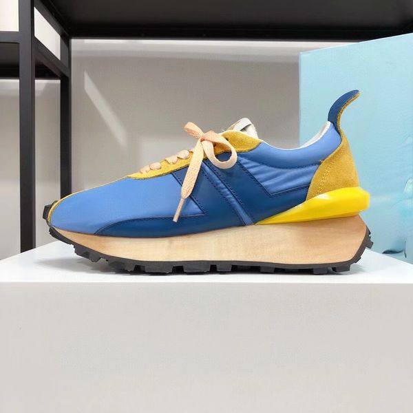 casual shock absorbing sports shoes op51 fly woven breathable flat bottom strap anti skid smell light daddy lovers running shoes
casual shock absorbing sports shoes op51 fly woven breathable flat bottom strap anti skid smell light daddy lovers running shoes