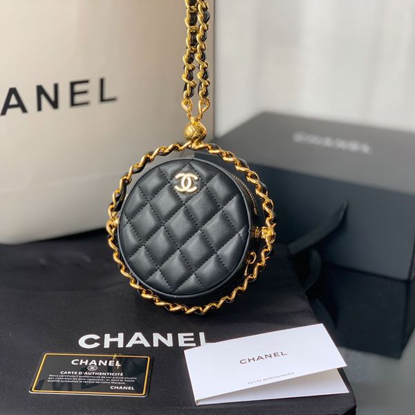 2022ss designer round bags time to rotate premium lambskin classic quilted check gold metal chain necklace turns around the bag luxurious sh
2022ss designer round bags time to rotate premium lambskin classic quilted check gold metal chain necklace turns around the bag luxurious sh
