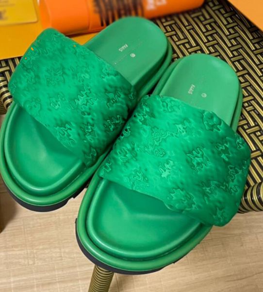 sandals 2022 thick sole slippers men's shoes ladies flat slippers summer vacation essential lightweight latest designer sandals, Black
sandals 2022 thick sole slippers men's shoes ladies flat slippers summer vacation essential lightweight latest designer sandals, Black