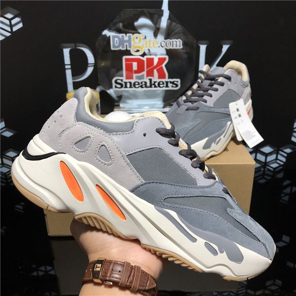 wholesale men women new 700 mesh sports running shoes breathable inertia reflective solid grey vanta static west soft sport trainers designe
wholesale men women new 700 mesh sports running shoes breathable inertia reflective solid grey vanta static west soft sport trainers designe