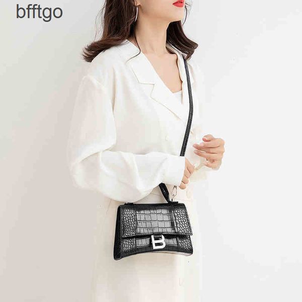 handbags balencigas crossbody bags fashion women's 2022 advanced sense hourglass plain crocodile b-button hand single shoulder messenge
handbags balencigas crossbody bags fashion women's 2022 advanced sense hourglass plain crocodile b-button hand single shoulder messenge