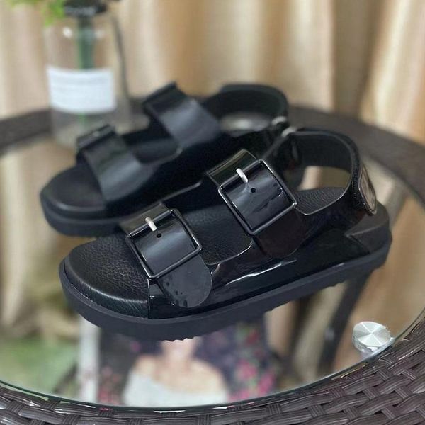 women designer sandals mimi double g flip flops jelly platform slides rubber slippers summer beach sandal adjustable buckle slipper with kjn, Black
women designer sandals mimi double g flip flops jelly platform slides rubber slippers summer beach sandal adjustable buckle slipper with kjn, Black