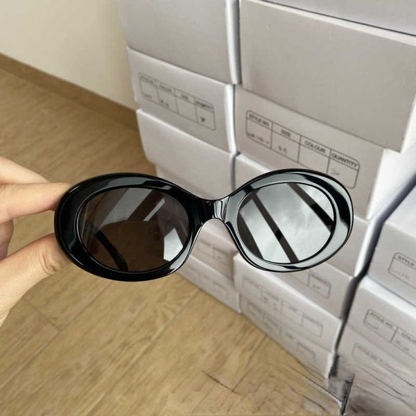 triumphal arch ins wind net red and white oval cat's eye can be equipped with nearsighted sunglass female cl4s194, White;black
triumphal arch ins wind net red and white oval cat's eye can be equipped with nearsighted sunglass female cl4s194, White;black
