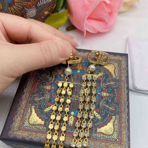 in 2022, diamond tassel long earrings of were by small group of 925 silver needle earrings and earrings jewelry, Golden
in 2022, diamond tassel long earrings of were by small group of 925 silver needle earrings and earrings jewelry, Golden