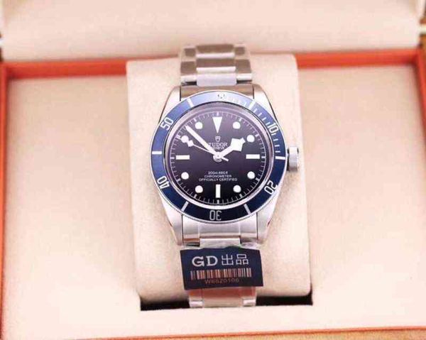 women's watch designer vintage series pearl automatic mechanical core 42mm 3d coated stainless steel red and blue bezel black dial wat, Slivery;golden
women's watch designer vintage series pearl automatic mechanical core 42mm 3d coated stainless steel red and blue bezel black dial wat, Slivery;golden