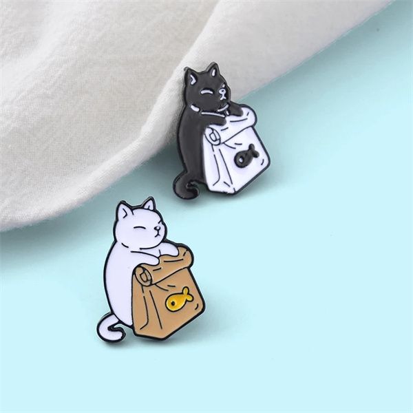 enamel pin cute black and white cat dried fish bag pins brooches lapel badge cartoon animal jewelry gifts for kids friends a223, Gray
enamel pin cute black and white cat dried fish bag pins brooches lapel badge cartoon animal jewelry gifts for kids friends a223, Gray