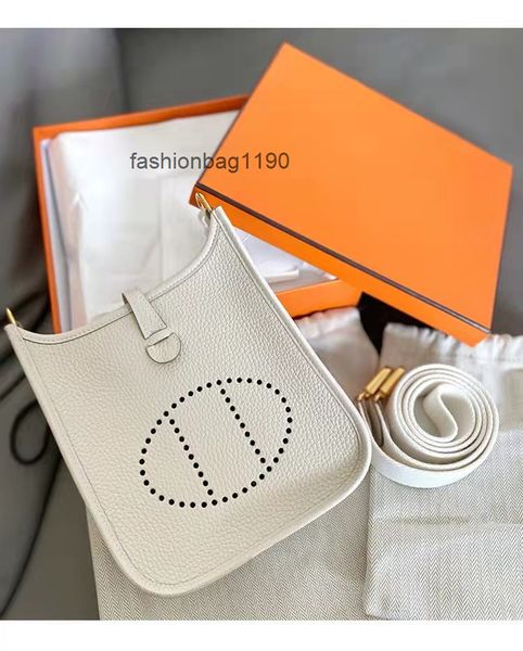 classic fashion evelynes handbags 2022 h-home mini messenger bag layer cowhide litchi pattern bucket women's
classic fashion evelynes handbags 2022 h-home mini messenger bag layer cowhide litchi pattern bucket women's