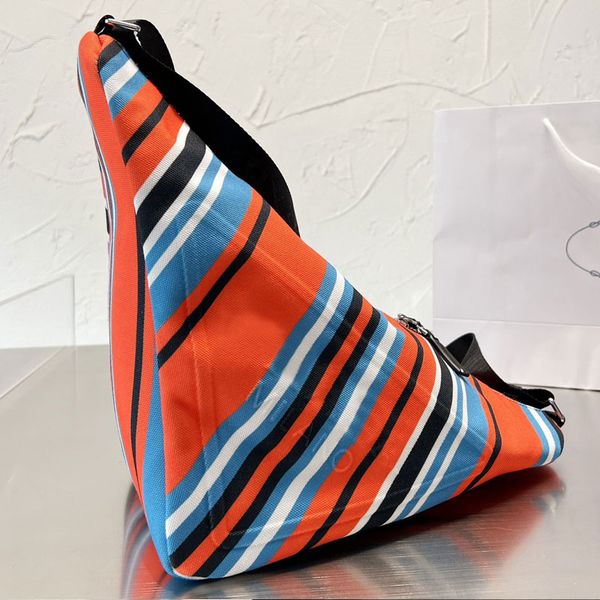 triangle bag stripe crossbody bags shoulder handbags purse women letter adjustable shoulder strap interior zipper pocket chest pack travel b
triangle bag stripe crossbody bags shoulder handbags purse women letter adjustable shoulder strap interior zipper pocket chest pack travel b