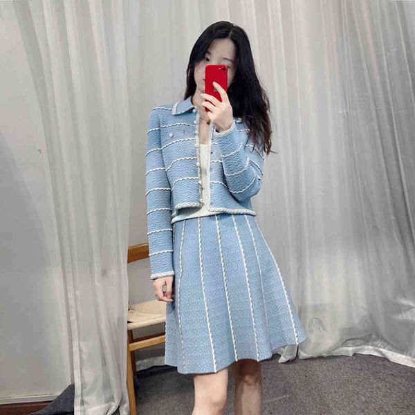women's two piece pants sd chunyuan 21 autumn and winter style small fragrance temperament suit skirt pearl button short cardigan + a-l, White
women's two piece pants sd chunyuan 21 autumn and winter style small fragrance temperament suit skirt pearl button short cardigan + a-l, White