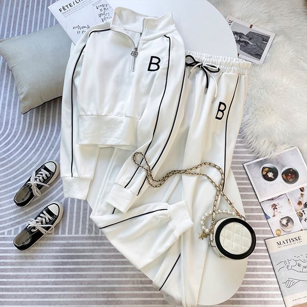 high end white sports suit spring 2022 new fashion slim sweater casual pants two piece set women plus size orange blue red, Gray
high end white sports suit spring 2022 new fashion slim sweater casual pants two piece set women plus size orange blue red, Gray