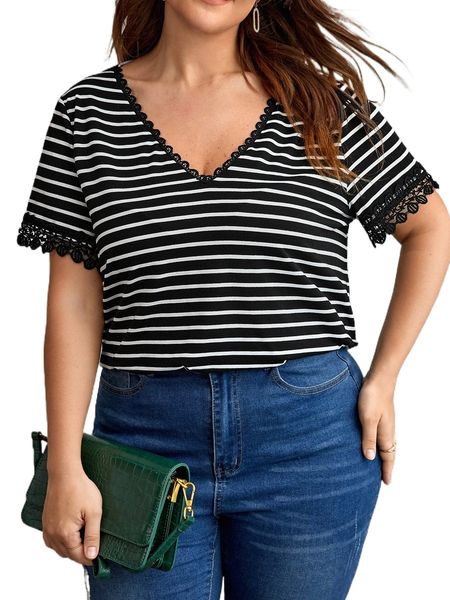 plus striped lace trim tee 52wd#, Black