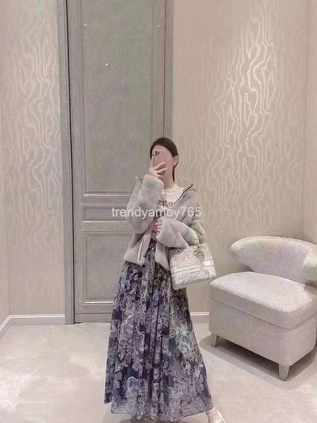 two piece dress cd family 21 spring and summer product foreign style fashion jungle animal pattern printed shirt with pleated long skirt, White
two piece dress cd family 21 spring and summer product foreign style fashion jungle animal pattern printed shirt with pleated long skirt, White