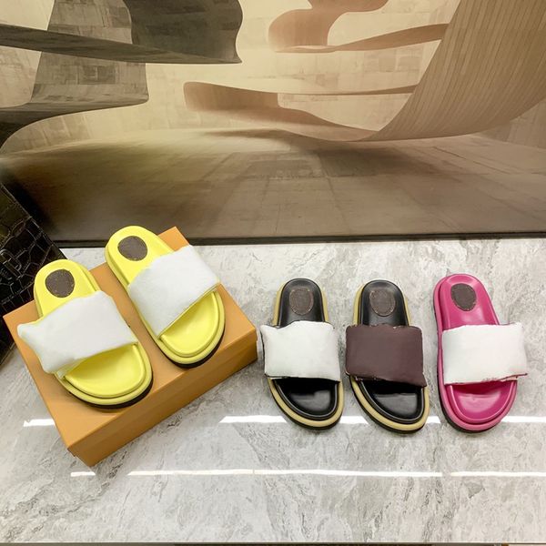 2022 womens sandals slides platform leather flat slippers flip flops designer heels dress shoes bread 35-41, Black
2022 womens sandals slides platform leather flat slippers flip flops designer heels dress shoes bread 35-41, Black