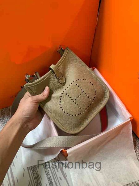 bucket handbag classic women's herme bag leather designer bags single messenger evelyn handbags mini litchi crossbody fkm0 women
bucket handbag classic women's herme bag leather designer bags single messenger evelyn handbags mini litchi crossbody fkm0 women