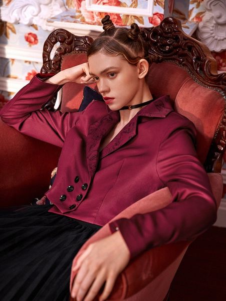 x adinamclain figure graphic lapel neck double breasted blazer i240#, White
x adinamclain figure graphic lapel neck double breasted blazer i240#, White