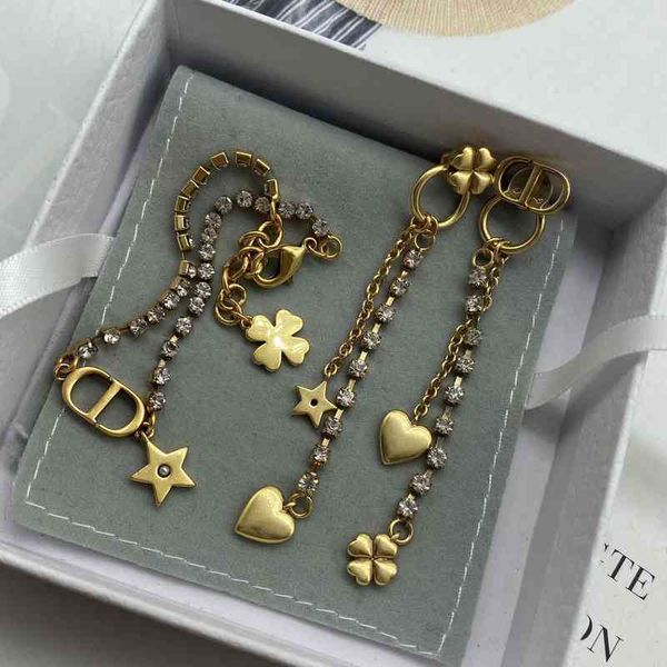 2022 factory wholesale new dijia star pearl diamond bracelet versatile net red tassel ear nail female, Golden
2022 factory wholesale new dijia star pearl diamond bracelet versatile net red tassel ear nail female, Golden