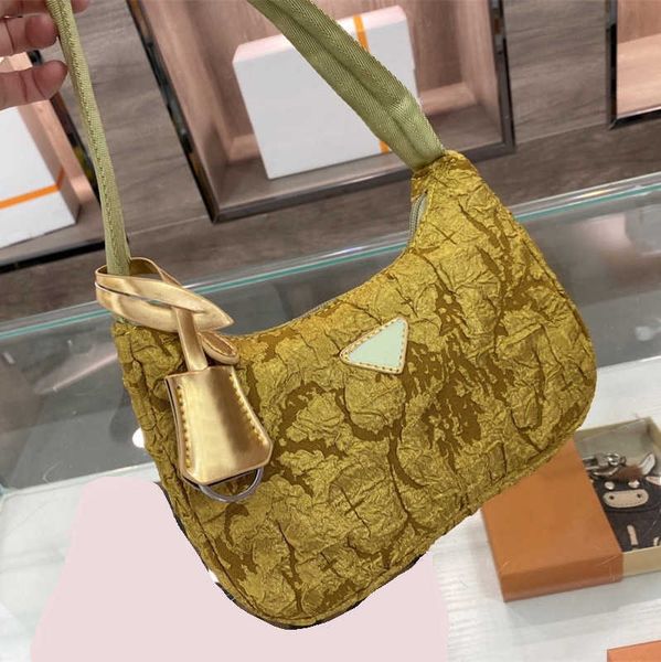 2021 high luxury designer women shoulder bags pleated handbag fashion hobos baguettes lady bag handbags multiple color
2021 high luxury designer women shoulder bags pleated handbag fashion hobos baguettes lady bag handbags multiple color