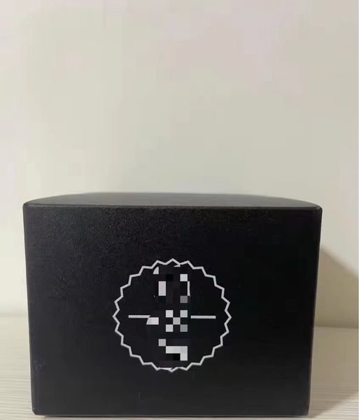 classic square plastic watch boxes outlining design silk print jewelry bracelet customization, Black;blue
classic square plastic watch boxes outlining design silk print jewelry bracelet customization, Black;blue