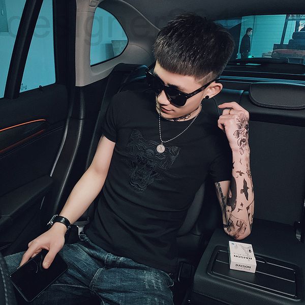 men's t-shirts designer short sleeve fashion summer embroidery half brand personality ins versatile net red korean bottomed t-shirt g1j, White;black
men's t-shirts designer short sleeve fashion summer embroidery half brand personality ins versatile net red korean bottomed t-shirt g1j, White;black