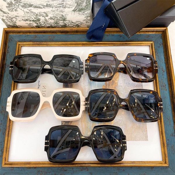 50% discount for factory direct sales2022 new d family personalized large box sunglasses same fashion sunglasses signature s1u, White;black
50% discount for factory direct sales2022 new d family personalized large box sunglasses same fashion sunglasses signature s1u, White;black