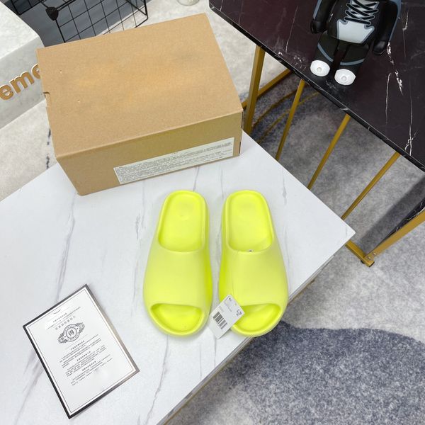 new 2022foam runner slipper stone sage vermilion moon grey mx cream clay men women slides grey onyx ochre bone pure earth brown soot flat be, Black
new 2022foam runner slipper stone sage vermilion moon grey mx cream clay men women slides grey onyx ochre bone pure earth brown soot flat be, Black