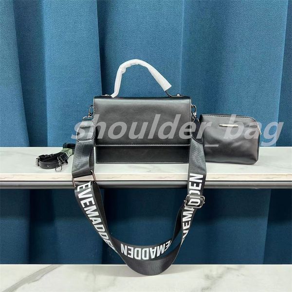 flap shoulder bag totes lady handbag purse wallet crossbody clutch hasp wallets pu leather backpack 2022 women luxurys designers bags handba
flap shoulder bag totes lady handbag purse wallet crossbody clutch hasp wallets pu leather backpack 2022 women luxurys designers bags handba