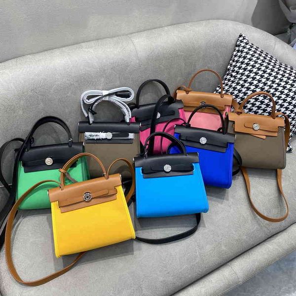 designer luxury h andbags 2022 spring new family cowhide with canvas messenger mini 18cmher hand 311b 3w65 4yb2
designer luxury h andbags 2022 spring new family cowhide with canvas messenger mini 18cmher hand 311b 3w65 4yb2