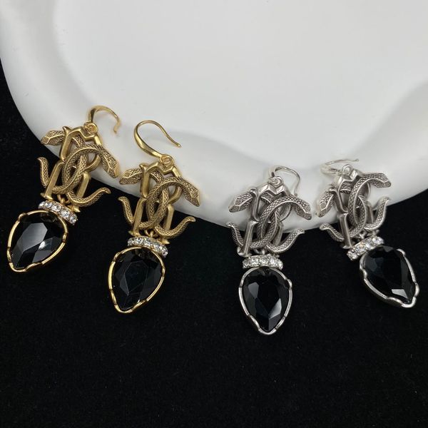 fashion hoop earrings letter square with stones aretes orecchini for women party wedding lovers gift jewelry engagement, Golden;silver
fashion hoop earrings letter square with stones aretes orecchini for women party wedding lovers gift jewelry engagement, Golden;silver