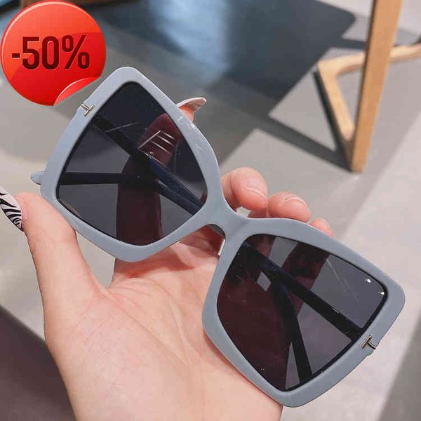 2022 new t-shaped personality trend butterfly frame sunglasses men's and women's ins fashion sunglassesthe factory directly, White;black
2022 new t-shaped personality trend butterfly frame sunglasses men's and women's ins fashion sunglassesthe factory directly, White;black