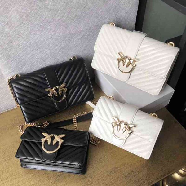 pinkoos designer bags swallow new spring and summer pillow drill buckle single shoulder slant chain bird women's yzl wiwq
pinkoos designer bags swallow new spring and summer pillow drill buckle single shoulder slant chain bird women's yzl wiwq