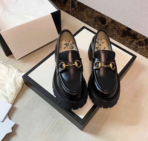 slippers yang mi's muffin with thick soles, women's single shoes horse rank buckle, g's little bee shoes, and one foot of bri, Black
slippers yang mi's muffin with thick soles, women's single shoes horse rank buckle, g's little bee shoes, and one foot of bri, Black