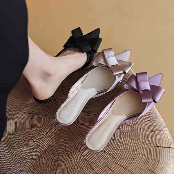slippers style sweet pointed bow flat heel slippers single shoes light luxury goddess wears ol lazy baotou p6mp, Black
slippers style sweet pointed bow flat heel slippers single shoes light luxury goddess wears ol lazy baotou p6mp, Black