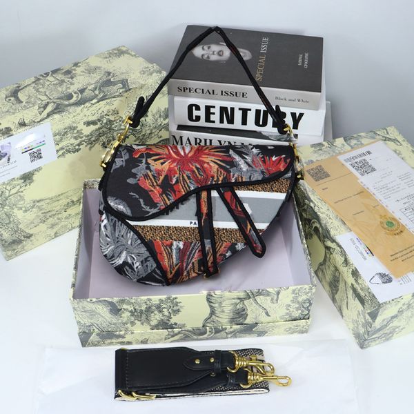 luxury designer wallet bag cross body shoulder purse half moon fashion lady shopping handbag women letter popular totes cartoon pillow 15 
luxury designer wallet bag cross body shoulder purse half moon fashion lady shopping handbag women letter popular totes cartoon pillow 15